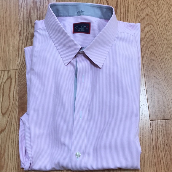 UNTUCKIT Mens XL set of three long sleeve shirts. - Picture 4 of 9